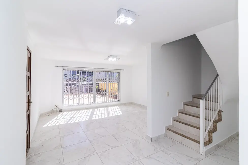 Foto 5 de Casa com 3 quartos à venda, 156m2 em Parque Maria Domitila, São Paulo - SP