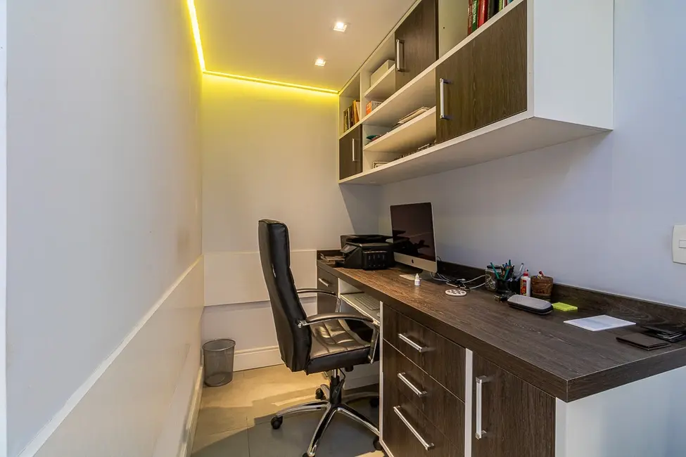 Apartamento com 3 quartos à venda, 168m2 em Água Branca, São Paulo - SP - imagem 8 Foto 8 de Apartamento com 3 quartos à venda, 168m2 em Água Branca, São Paulo - SP