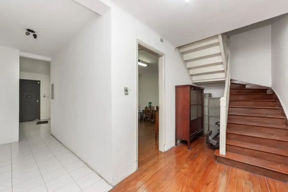 Casa com 4 quartos à venda, 317m2 em Cambuci, São Paulo - SP - imagem 8 Foto 8 de Casa com 4 quartos à venda, 317m2 em Cambuci, São Paulo - SP