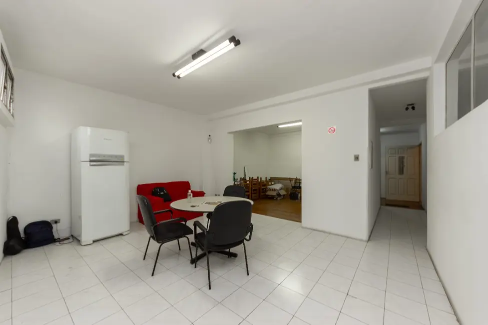 Casa com 4 quartos à venda, 317m2 em Cambuci, São Paulo - SP - imagem 1 Foto 1 de Casa com 4 quartos à venda, 317m2 em Cambuci, São Paulo - SP