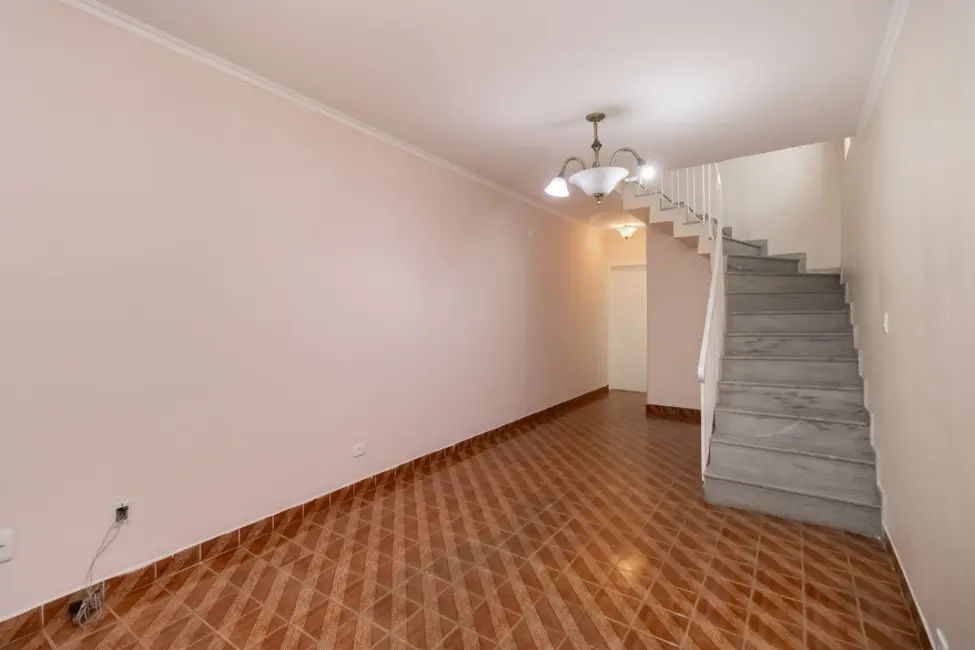 Sobrado com 2 quartos à venda, 125m2 em Jardim Vila Formosa, São Paulo - SP - imagem 3 Foto 3 de Sobrado com 2 quartos à venda, 125m2 em Jardim Vila Formosa, São Paulo - SP