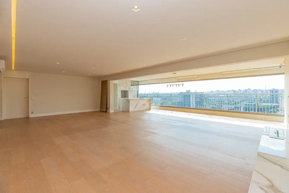 Apartamento com 3 quartos à venda, 244m2 em Vila Clementino, São Paulo - SP - imagem 5 Foto 5 de Apartamento com 3 quartos à venda, 244m2 em Vila Clementino, São Paulo - SP