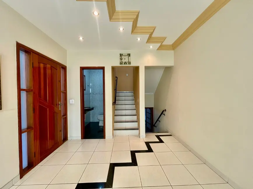 Sobrado com 3 quartos à venda, 182m2 em Pirituba, São Paulo - SP - imagem 5 Foto 5 de Sobrado com 3 quartos à venda, 182m2 em Pirituba, São Paulo - SP