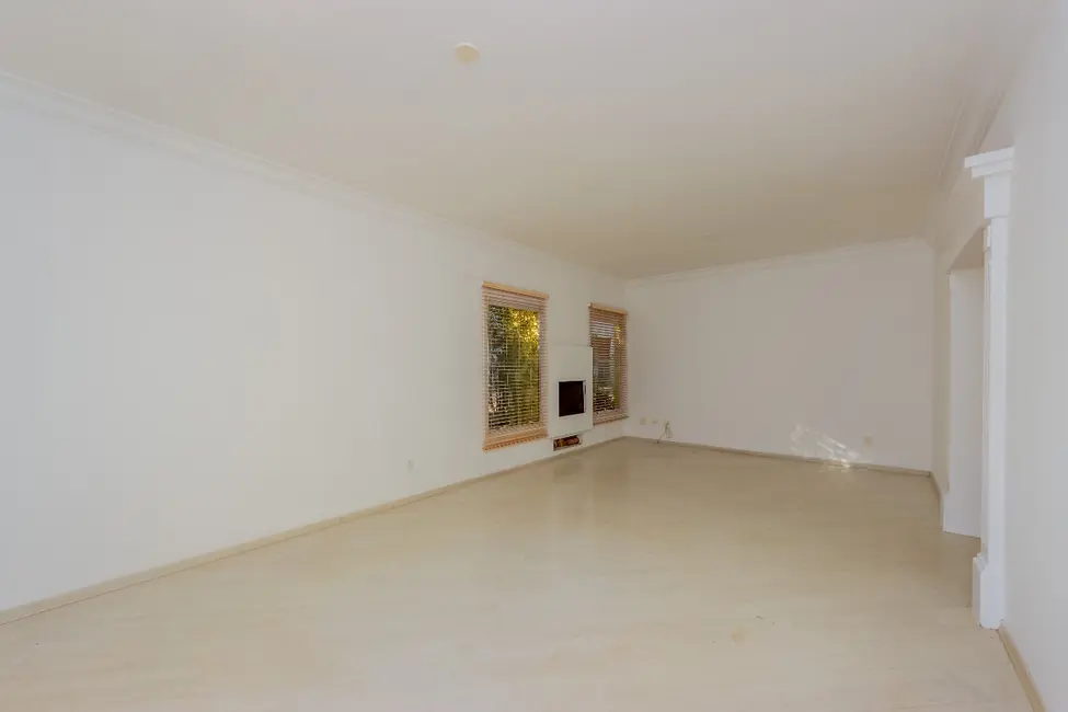 Foto 8 de Casa de Condomínio com 4 quartos à venda, 276m2 em Jardim Santa Helena, São Paulo - SP