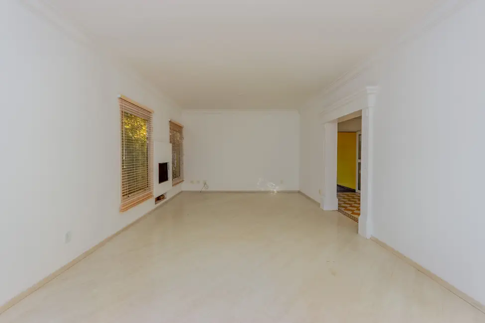 Foto 7 de Casa de Condomínio com 4 quartos à venda, 276m2 em Jardim Santa Helena, São Paulo - SP