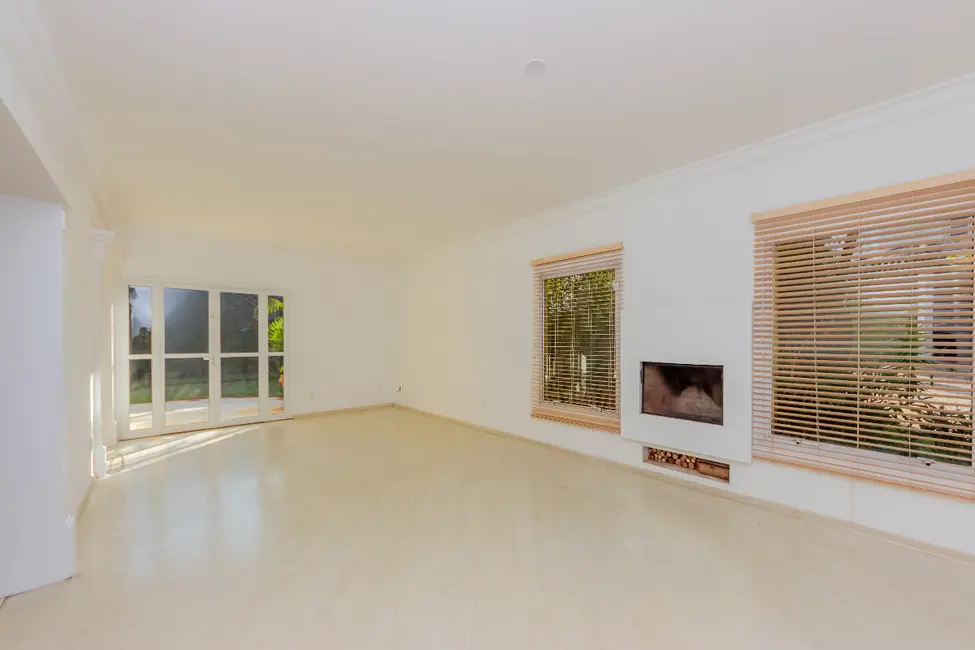 Foto 5 de Casa de Condomínio com 4 quartos à venda, 276m2 em Jardim Santa Helena, São Paulo - SP