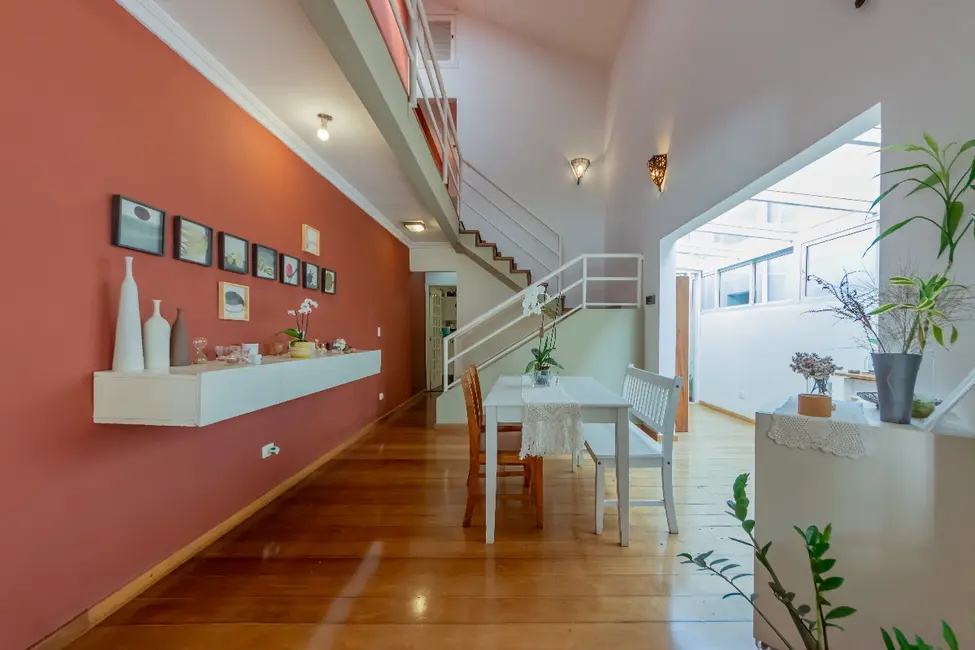 Casa com 3 quartos à venda, 223m2 em Jardim Londrina, São Paulo - SP - imagem 4 Foto 4 de Casa com 3 quartos à venda, 223m2 em Jardim Londrina, São Paulo - SP