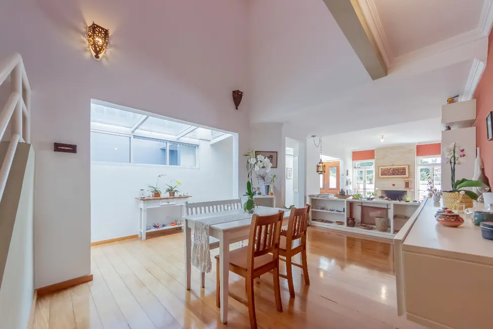 Casa com 3 quartos à venda, 223m2 em Jardim Londrina, São Paulo - SP - imagem 2 Foto 2 de Casa com 3 quartos à venda, 223m2 em Jardim Londrina, São Paulo - SP