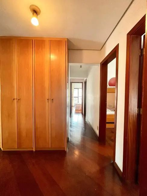 Apartamento com 4 quartos à venda, 177m2 em Vila Mariana, São Paulo - SP - imagem 9 Foto 9 de Apartamento com 4 quartos à venda, 177m2 em Vila Mariana, São Paulo - SP