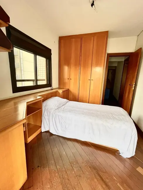 Apartamento com 4 quartos à venda, 177m2 em Vila Mariana, São Paulo - SP - imagem 7 Foto 7 de Apartamento com 4 quartos à venda, 177m2 em Vila Mariana, São Paulo - SP