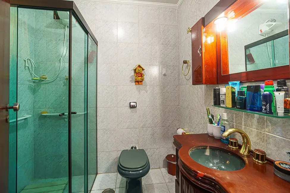 Foto 6 de Casa com 3 quartos à venda, 239m2 em Vila Mazzei, São Paulo - SP