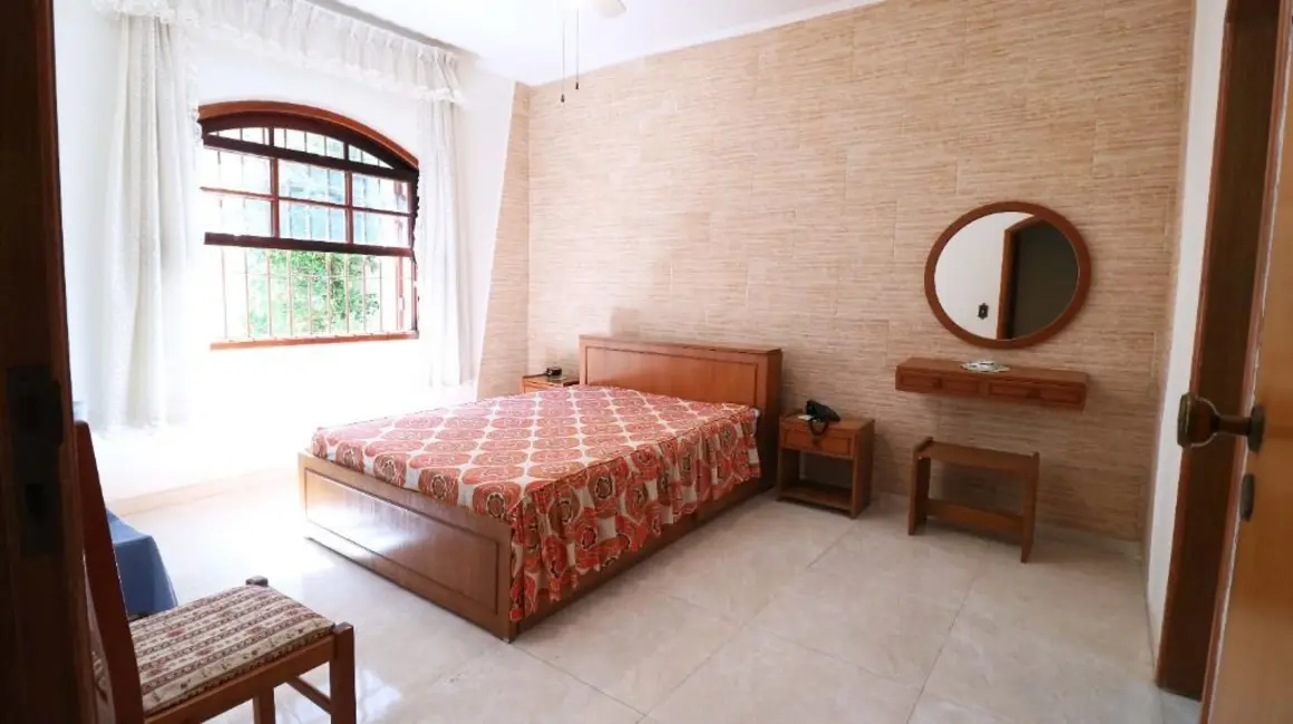 Foto 6 de Casa com 4 quartos à venda, 232m2 em Jardim Virginia Bianca, São Paulo - SP