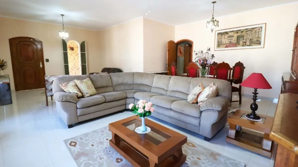 Foto 2 de Casa com 4 quartos à venda, 232m2 em Jardim Virginia Bianca, São Paulo - SP