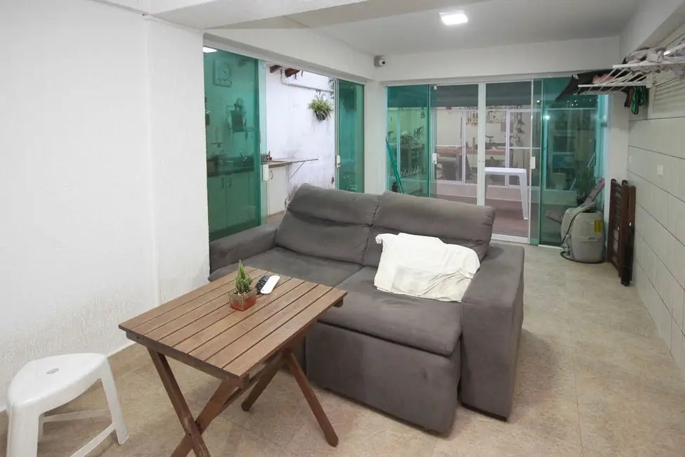 Sobrado com 3 quartos à venda, 270m2 em Cambuci, São Paulo - SP - imagem 9 Foto 9 de Sobrado com 3 quartos à venda, 270m2 em Cambuci, São Paulo - SP