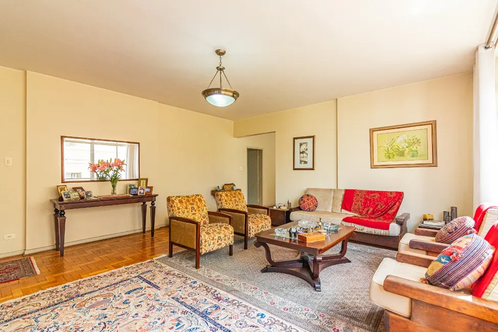 Apartamento com 3 quartos à venda, 180m2 em Bela Vista, São Paulo - SP - imagem 3 Foto 3 de Apartamento com 3 quartos à venda, 180m2 em Bela Vista, São Paulo - SP