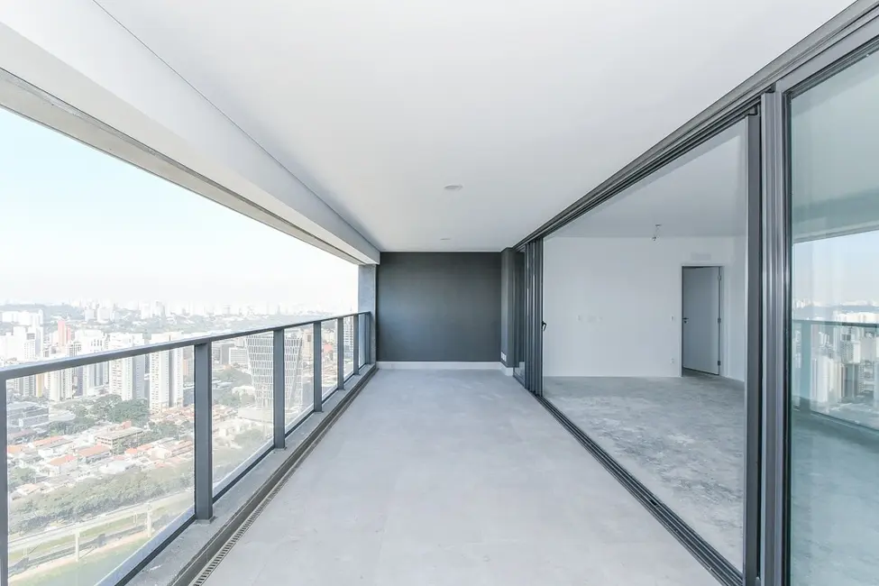 Apartamento com 3 quartos à venda, 186m2 em Jardim Fonte do Morumbi, São Paulo - SP - imagem 8 Foto 8 de Apartamento com 3 quartos à venda, 186m2 em Jardim Fonte do Morumbi, São Paulo - SP