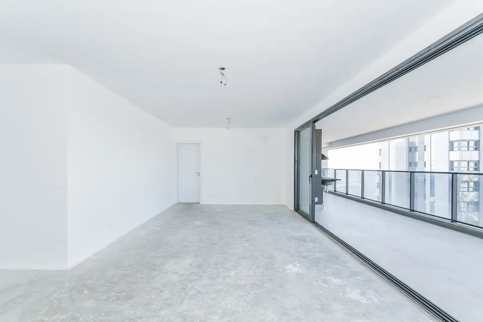 Apartamento com 3 quartos à venda, 186m2 em Jardim Fonte do Morumbi, São Paulo - SP - imagem 4 Foto 4 de Apartamento com 3 quartos à venda, 186m2 em Jardim Fonte do Morumbi, São Paulo - SP