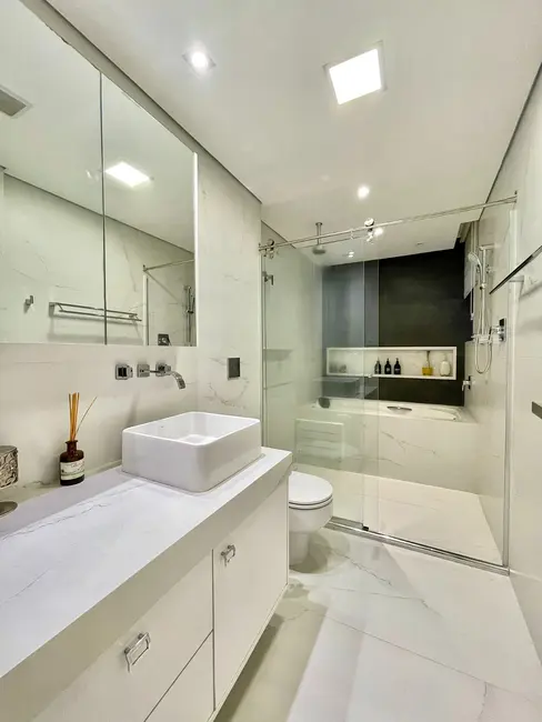 Apartamento com 2 quartos à venda, 105m2 em Aclimação, São Paulo - SP - imagem 9 Foto 9 de Apartamento com 2 quartos à venda, 105m2 em Aclimação, São Paulo - SP