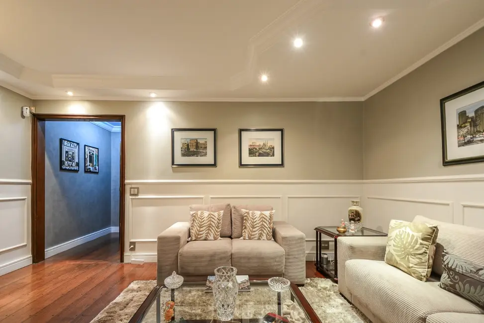 Casa com 3 quartos à venda, 215m2 em Jardim da Glória, São Paulo - SP - imagem 2 Foto 2 de Casa com 3 quartos à venda, 215m2 em Jardim da Glória, São Paulo - SP