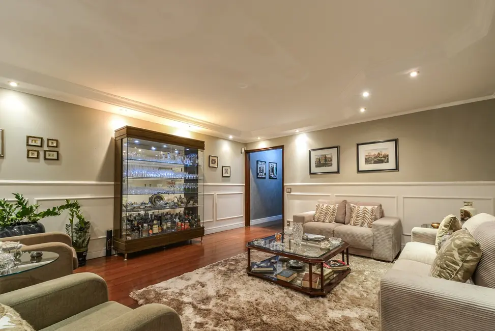 Casa com 3 quartos à venda, 215m2 em Jardim da Glória, São Paulo - SP - imagem 1 Foto 1 de Casa com 3 quartos à venda, 215m2 em Jardim da Glória, São Paulo - SP