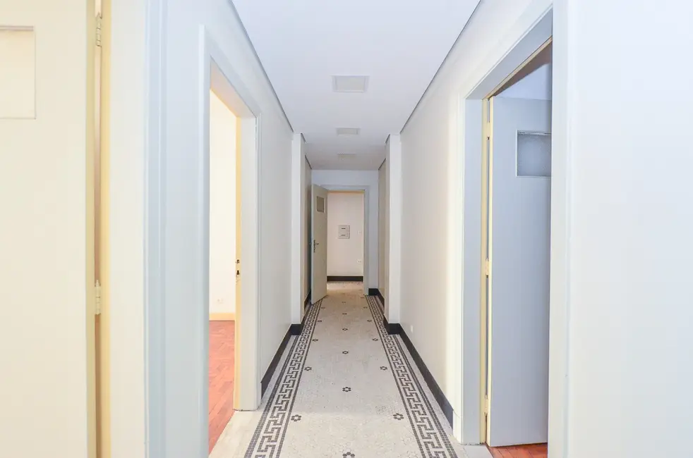 Sala Comercial à venda, 100m2 em Sé, São Paulo - SP - imagem 7 Foto 7 de Sala Comercial à venda, 100m2 em Sé, São Paulo - SP