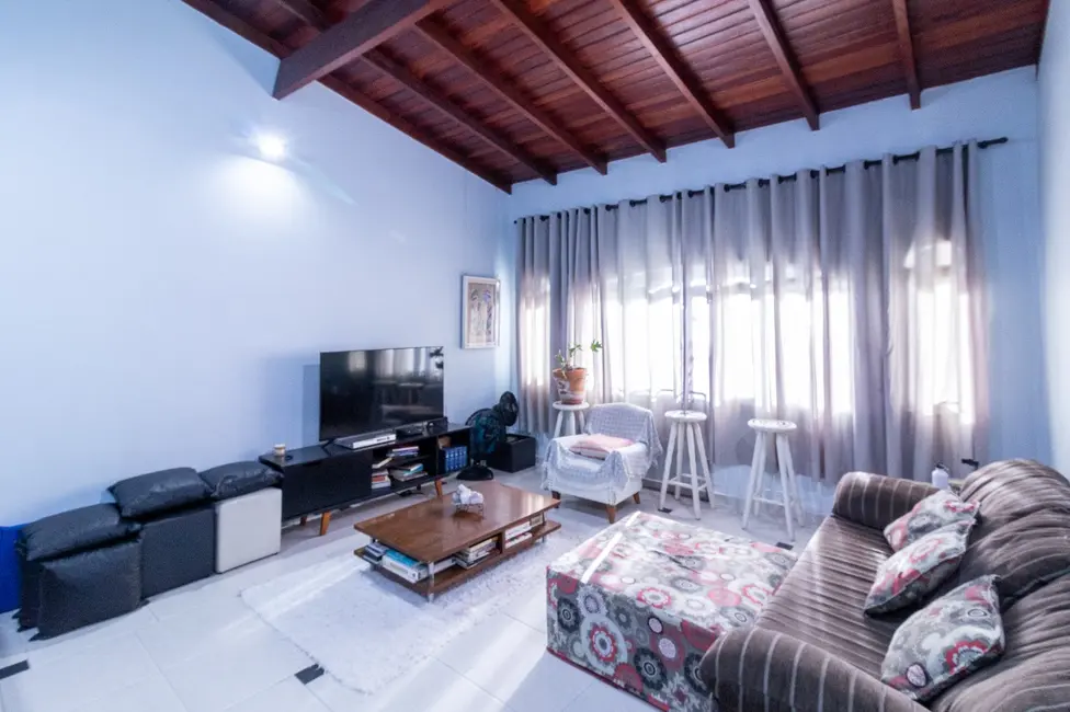 Sobrado com 3 quartos à venda, 275m2 em Jardim Regina, São Paulo - SP - imagem 6 Foto 6 de Sobrado com 3 quartos à venda, 275m2 em Jardim Regina, São Paulo - SP