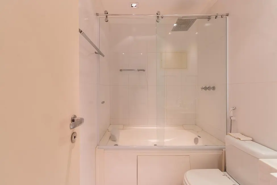 Foto 9 de Apartamento com 1 quarto à venda, 48m2 em Vila Nova Conceição, São Paulo - SP