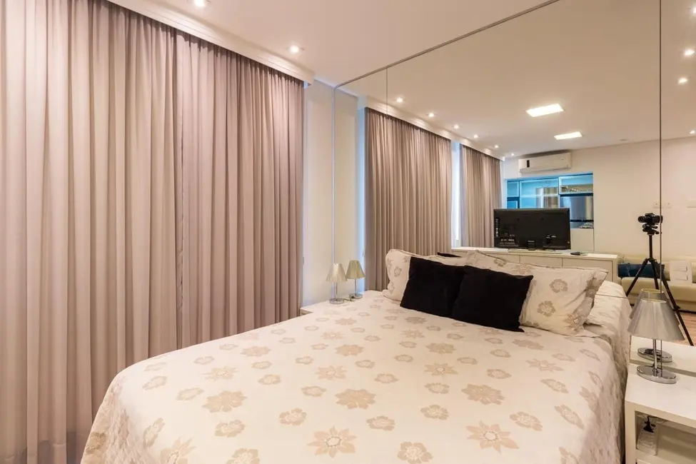 Foto 6 de Apartamento com 1 quarto à venda, 48m2 em Vila Nova Conceição, São Paulo - SP