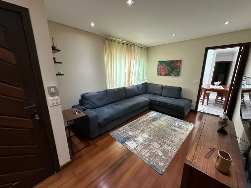 Sobrado com 3 quartos à venda, 157m2 em Vila Carrão, São Paulo - SP - imagem 2 Foto 2 de Sobrado com 3 quartos à venda, 157m2 em Vila Carrão, São Paulo - SP