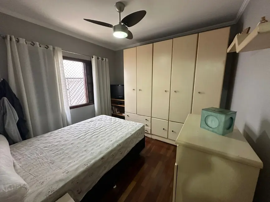 Sobrado com 3 quartos à venda, 157m2 em Vila Carrão, São Paulo - SP - imagem 9 Foto 9 de Sobrado com 3 quartos à venda, 157m2 em Vila Carrão, São Paulo - SP