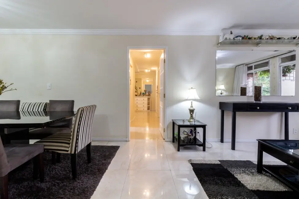 Foto 3 de Apartamento com 3 quartos à venda, 141m2 em Sumaré, São Paulo - SP