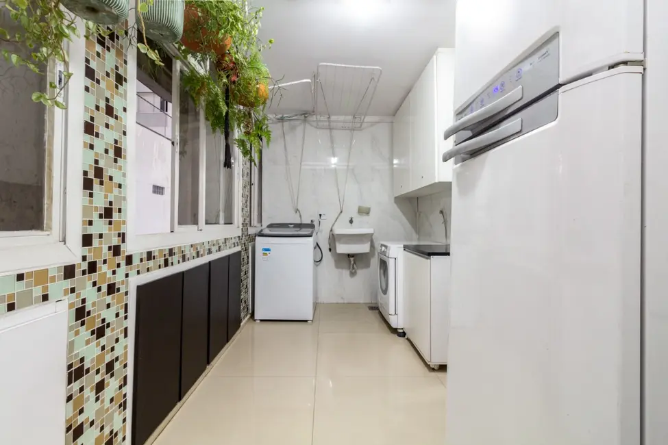 Foto 5 de Apartamento com 3 quartos à venda, 141m2 em Sumaré, São Paulo - SP