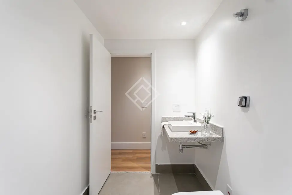 Foto 2 de Apartamento com 4 quartos à venda, 263m2 em Bela Vista, São Paulo - SP