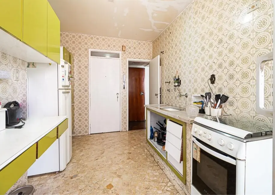 Apartamento com 3 quartos à venda, 128m2 em Perdizes, São Paulo - SP - imagem 9 Foto 9 de Apartamento com 3 quartos à venda, 128m2 em Perdizes, São Paulo - SP