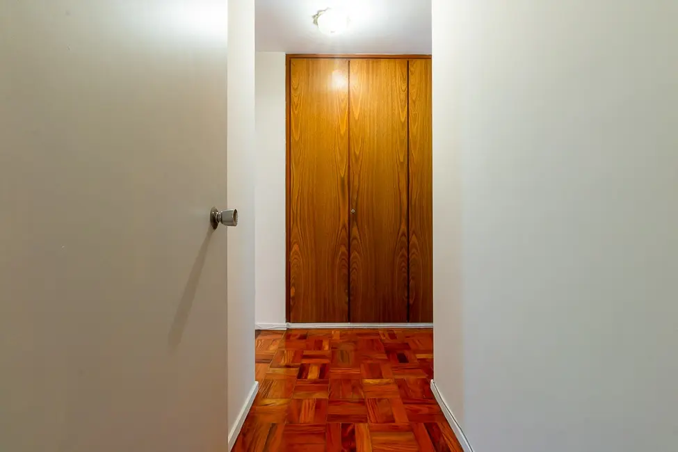 Apartamento com 4 quartos à venda, 220m2 em Perdizes, São Paulo - SP - imagem 5 Foto 5 de Apartamento com 4 quartos à venda, 220m2 em Perdizes, São Paulo - SP