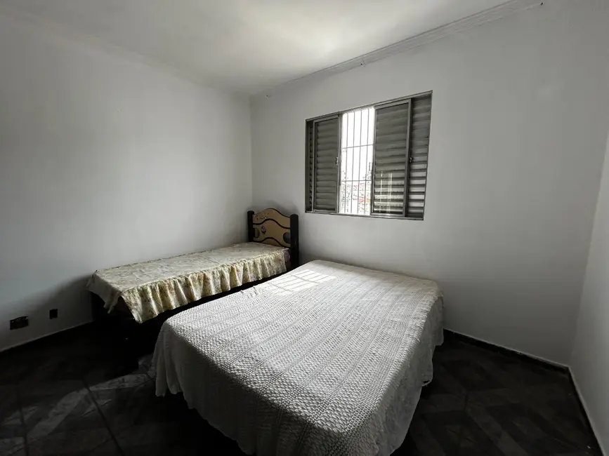 Casa com 3 quartos à venda, 151m2 em Parque Rodrigues Alves, São Paulo - SP - imagem 4 Foto 4 de Casa com 3 quartos à venda, 151m2 em Parque Rodrigues Alves, São Paulo - SP