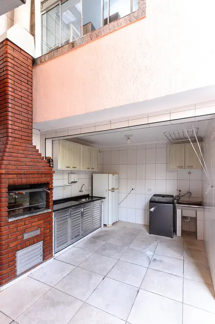 Foto 3 de Casa com 3 quartos à venda, 260m2 em Vila Marari, São Paulo - SP