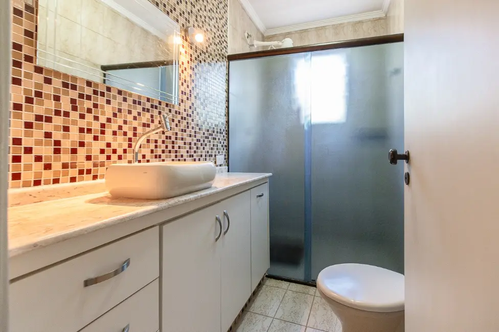 Foto 7 de Casa com 3 quartos à venda, 260m2 em Vila Marari, São Paulo - SP