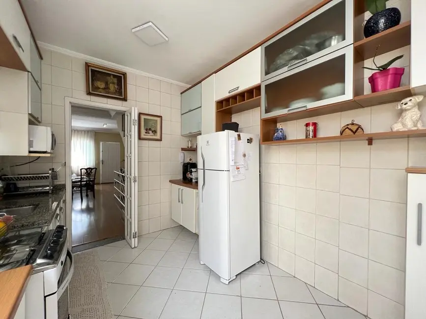 Foto 5 de Casa de Condomínio com 3 quartos à venda, 157m2 em Jardim Monte Kemel, São Paulo - SP