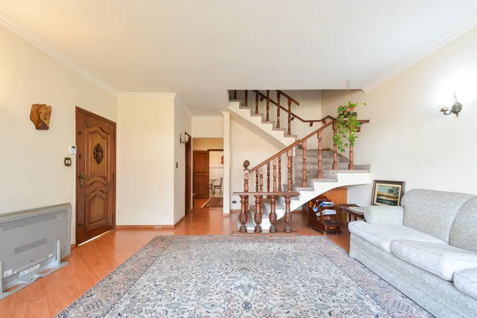 Foto 4 de Casa com 3 quartos à venda, 240m2 em Vila Monumento, São Paulo - SP