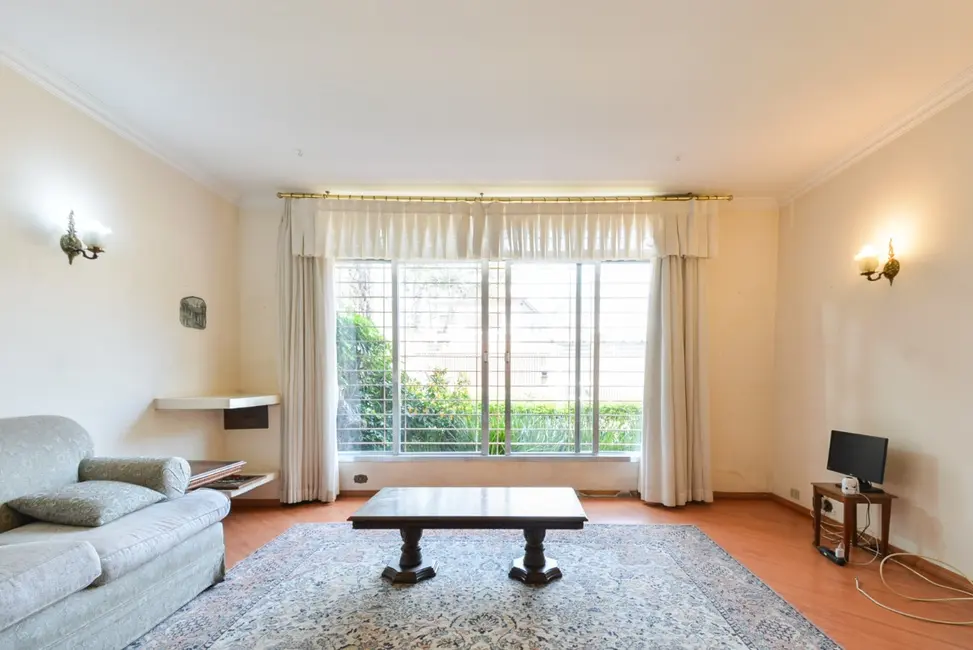 Foto 9 de Casa com 3 quartos à venda, 240m2 em Vila Monumento, São Paulo - SP