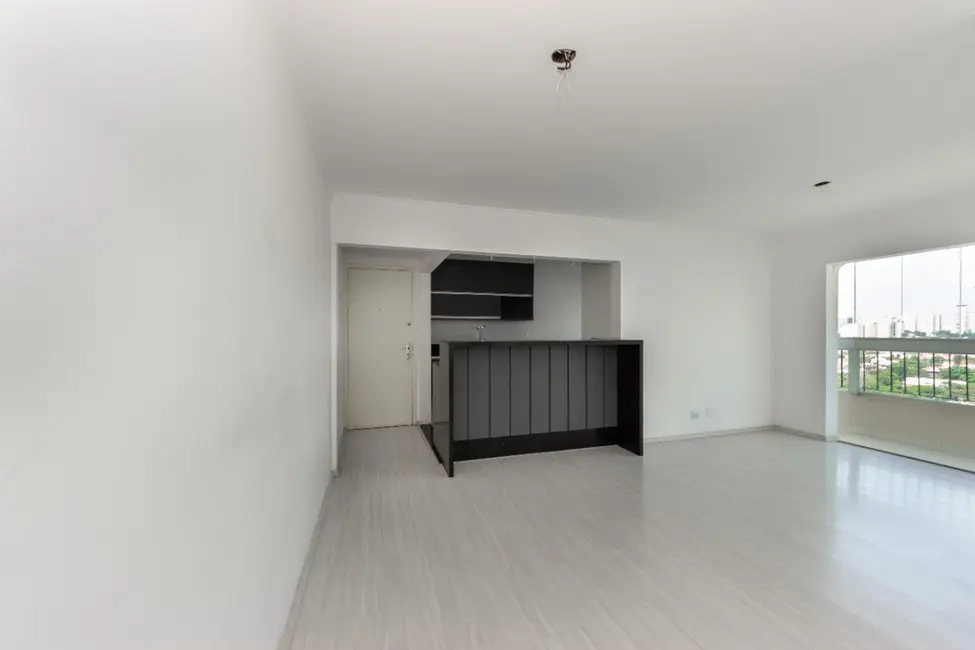 Foto 3 de Apartamento com 2 quartos à venda, 67m2 em Indianópolis, São Paulo - SP