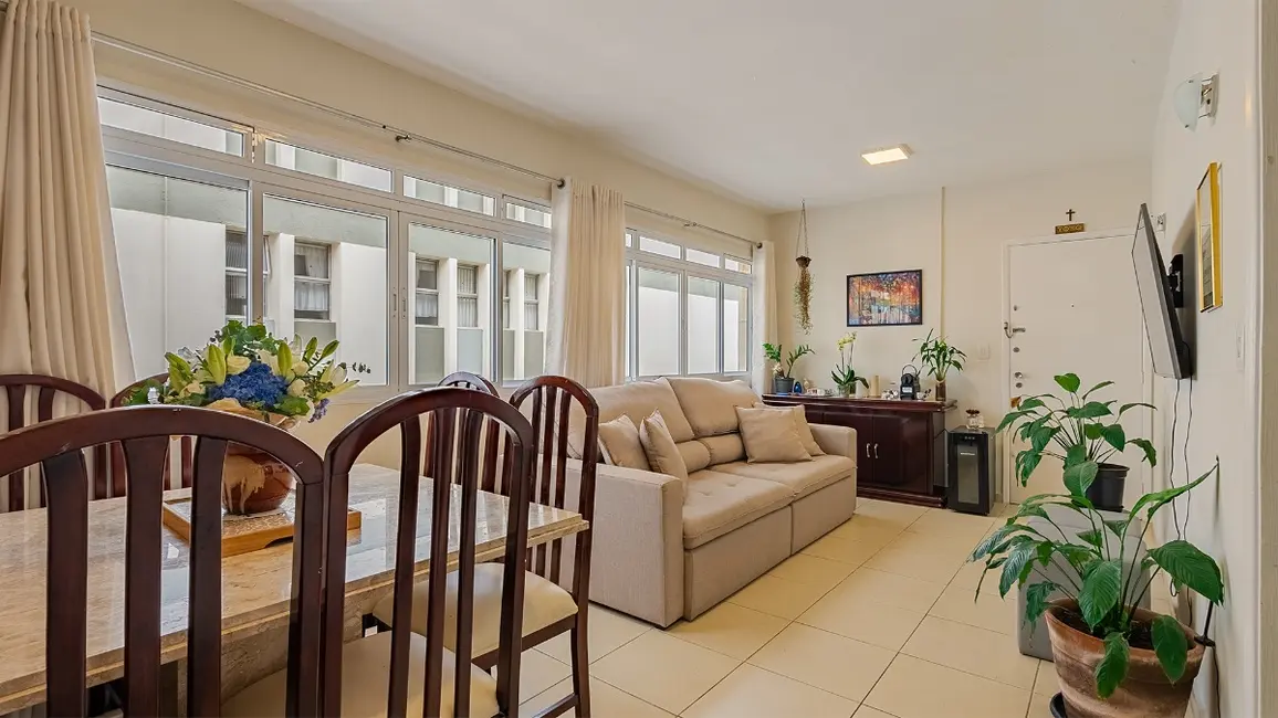 Foto 7 de Apartamento com 2 quartos à venda, 76m2 em Moema, São Paulo - SP