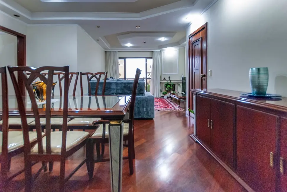 Foto 8 de Apartamento com 4 quartos à venda, 140m2 em São Paulo - SP