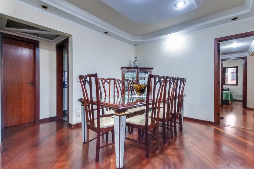 Foto 7 de Apartamento com 4 quartos à venda, 140m2 em São Paulo - SP