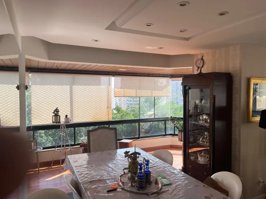 Foto 9 de Apartamento com 3 quartos à venda, 220m2 em Vila Suzana, São Paulo - SP