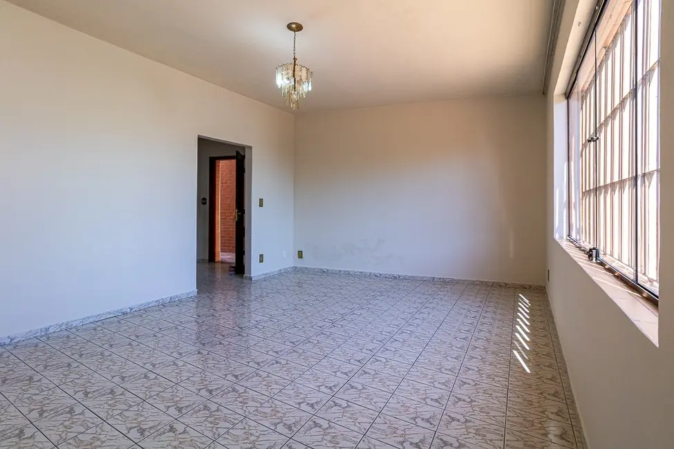 Foto 5 de Casa com 3 quartos à venda, 129m2 em Vila Carbone, São Paulo - SP