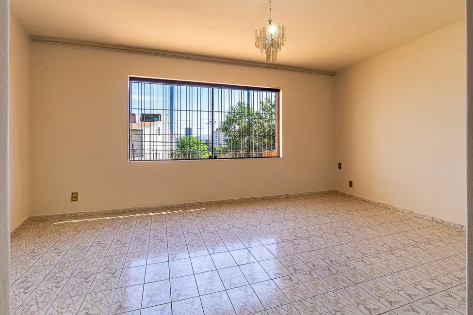 Foto 3 de Casa com 3 quartos à venda, 129m2 em Vila Carbone, São Paulo - SP