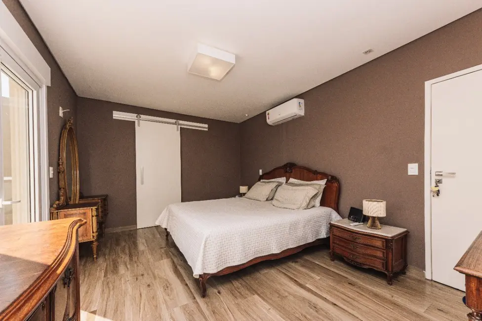 Foto 4 de Casa com 3 quartos à venda, 650m2 em Vila Albertina, São Paulo - SP