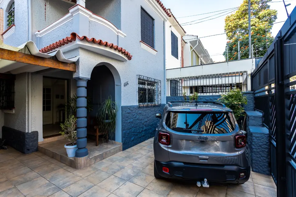 Sobrado com 3 quartos para alugar, 125m2 em Perdizes, São Paulo - SP - imagem 1 Foto 1 de Sobrado com 3 quartos para alugar, 125m2 em Perdizes, São Paulo - SP